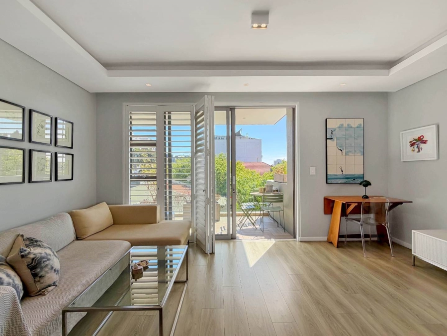 2 Bedroom Property for Sale in Green Point Western Cape